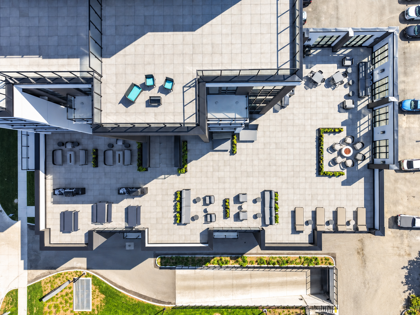 Modern Rooftop Terrace Courtyard
